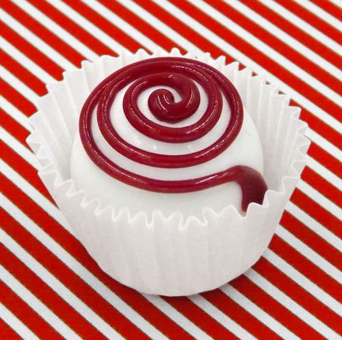 HG-172 White Choc Treat with Cherry Red Spiral $47 at Hunter Wolff Gallery